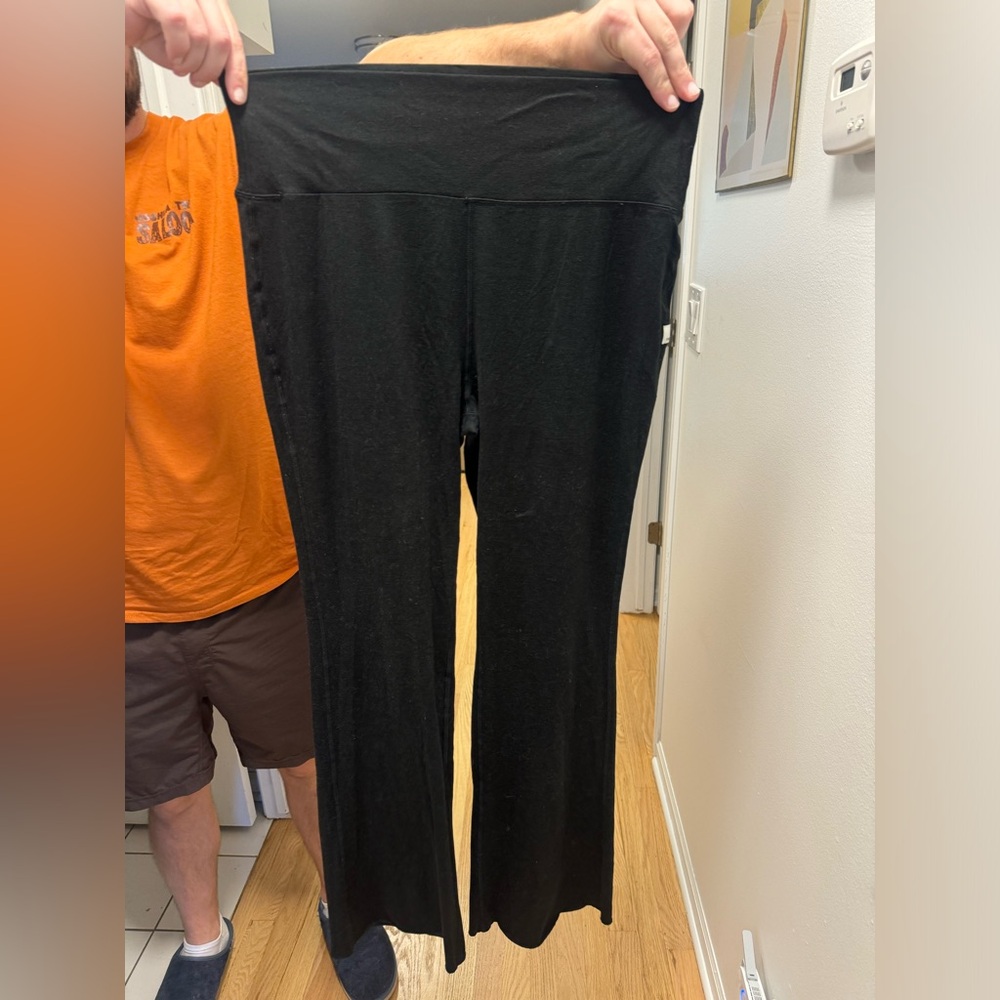 Vuori Charcoal Gray Pants